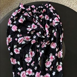 Flowered fashion nova pants